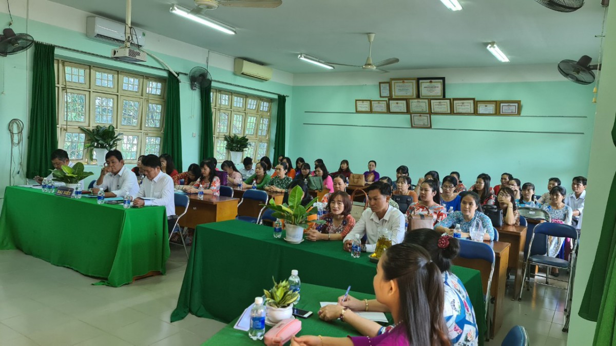 a85b49aef0c40e9a57d596