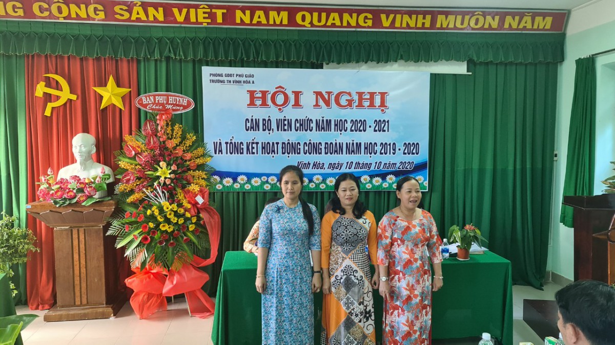 f55b1a9098e566bb3ff419