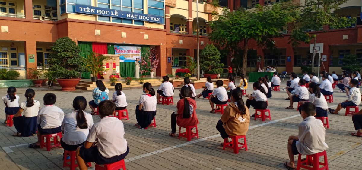 z3144697483596_c298653d442916a1c3bb27f96d5f430e