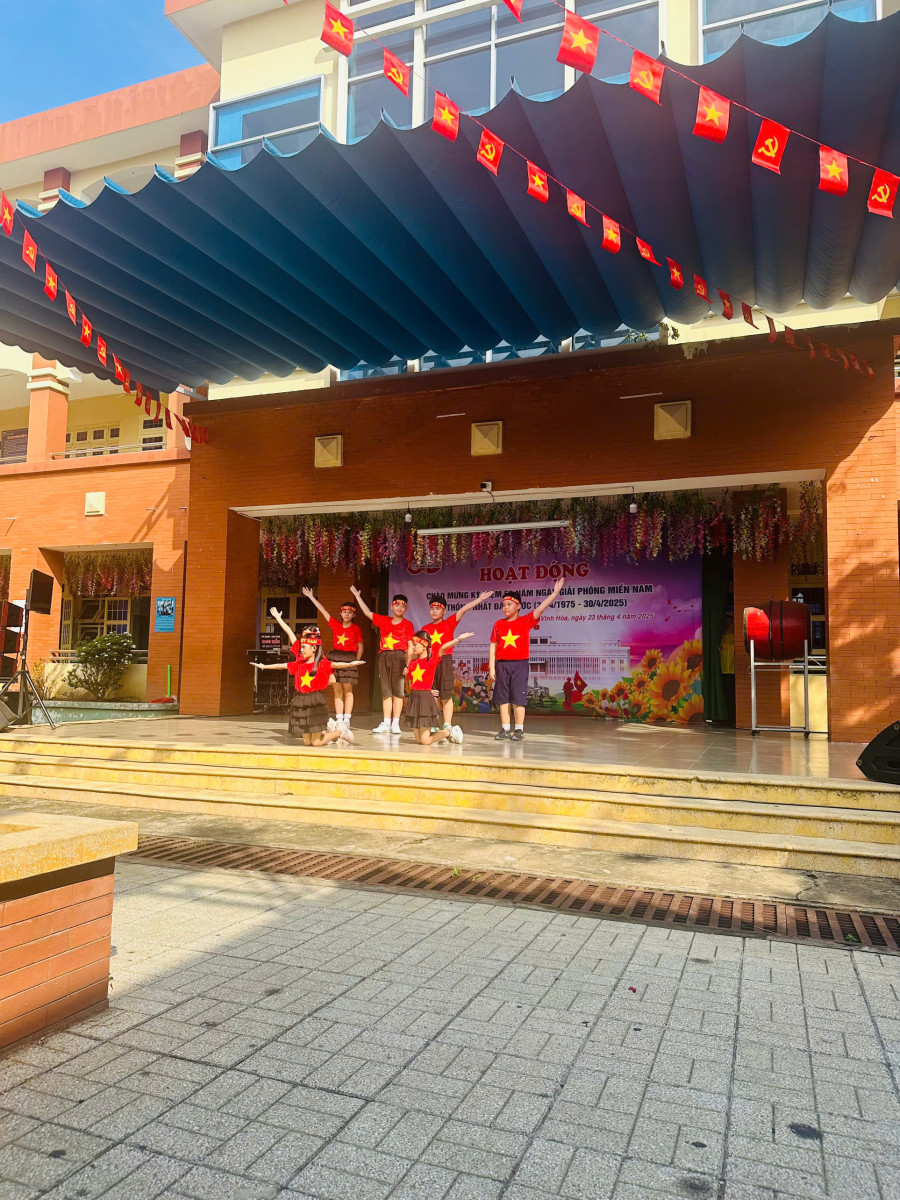 z6533169527850_26bdf2c13fbd3d58b3c52a8558390a84