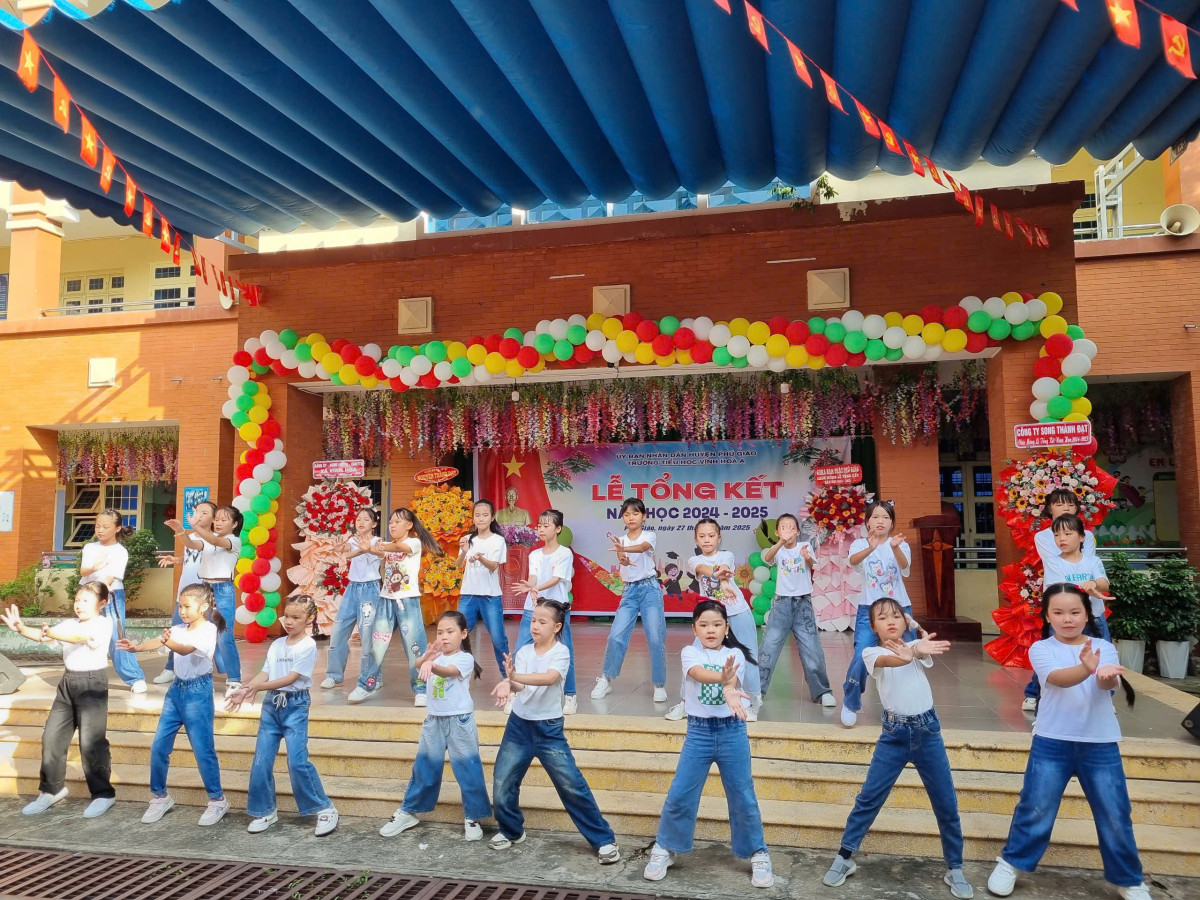 z6656706392338_5f0b8a674a9a24b224805c7ee83e16dc