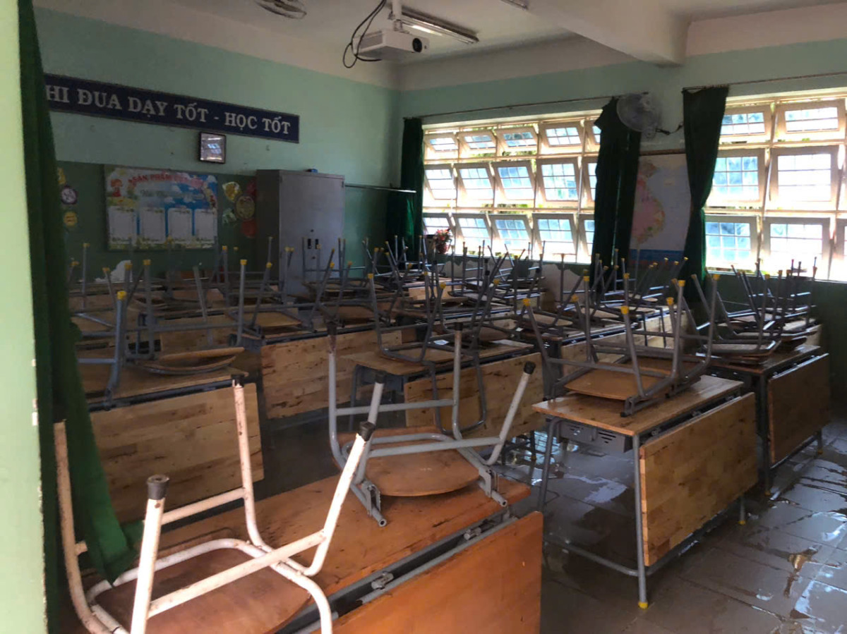 z6899296697696_8faf0b3a1450e6448704761b53f6d944